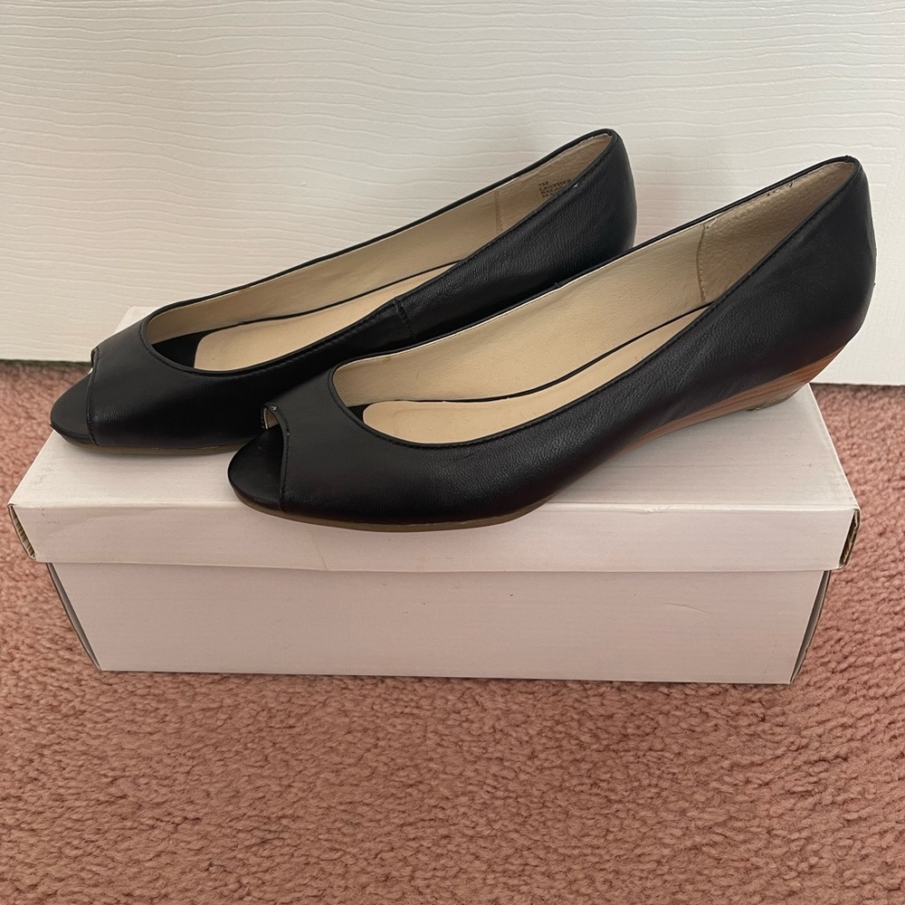 Steven Madden Black Platform Shoes